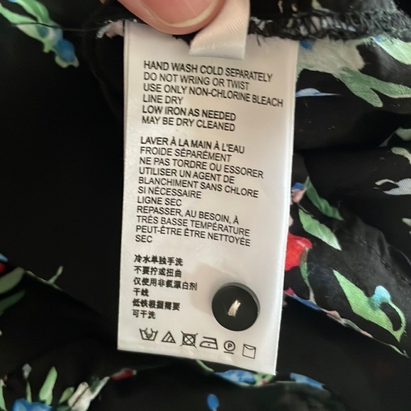 Maeve by Anthropologie Black Floral Button Up Flutter Dolman Sleeve Top Size S - Picture 7 of 8